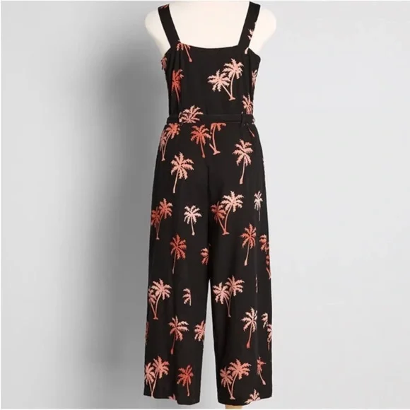 NWT Modcloth x Sugarhill Feeling the Breeze Black Palm Jumpsuit - Picture 2 of 14